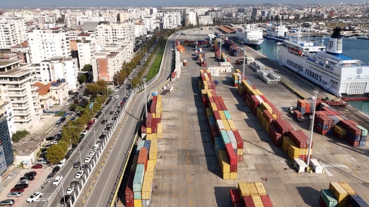 Rriten eksportet/ Më shumë minerale, lëndë djegëse dhe tekstile-këpucë! Më pak makineri të importuara