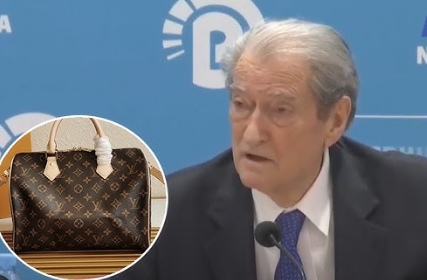 “Rroga e politikanit nuk të lejon të zhytesh në luks”/ Berisha thumba socialistëve: Një herë u thashë për çantat dhe…