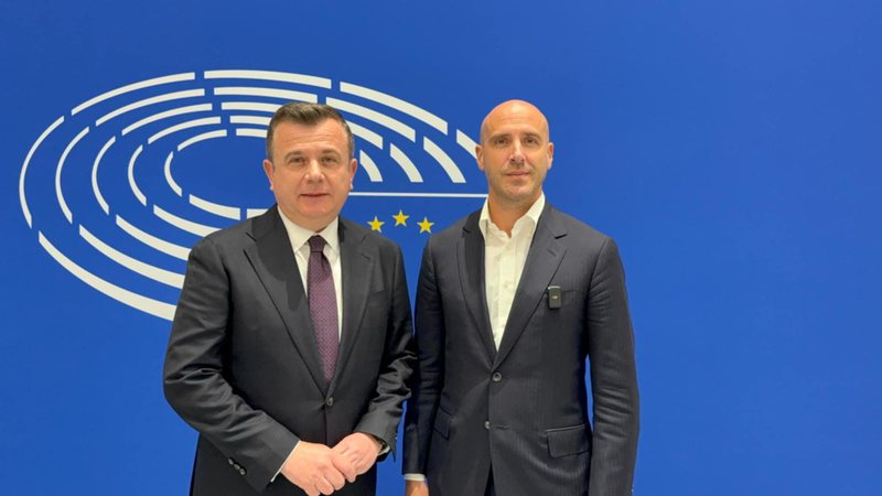 Sekretari i Përgjithshëm i Partisë së Socialistëve Europianë: Anëtarësimi në BE brenda 2030 vetëm me Edi Ramën