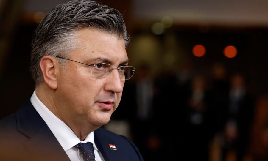 Serbia dëbon 3 shtetas kroatë nga vendi, reagon ashpër kryeministri Pllenkoviç: Duam sqarime!