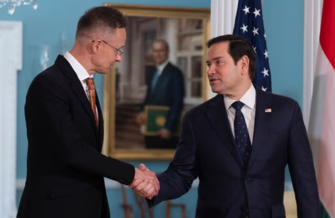 SHBA heq sanksionet ndaj ndihmësit të kryeministrit Orban, Antal Rogan