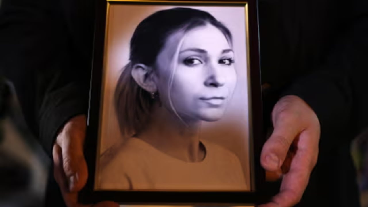 “Shenja dhune dhe pa organe”/ Rusia kthen trupin e pajetë të gazetares ukrainase, nis hetimi