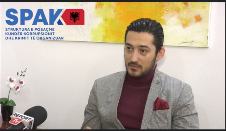 Si shkatërruan biznesin e veshjeve me Turqinë Fatjon Shehu me deputetin “non-grata” dhe e bënë monopol të tyre,…