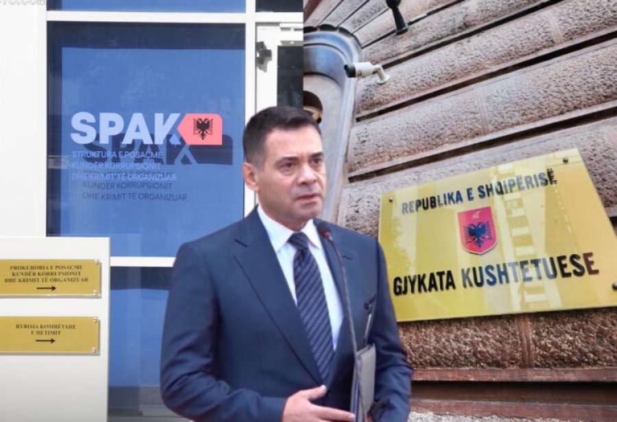 Sinjali ‘Ahmetaj’, a do të ketë guximin Gjykata Kushtetuese të fitojë ‘dinjitetin’ përballë SPAK?