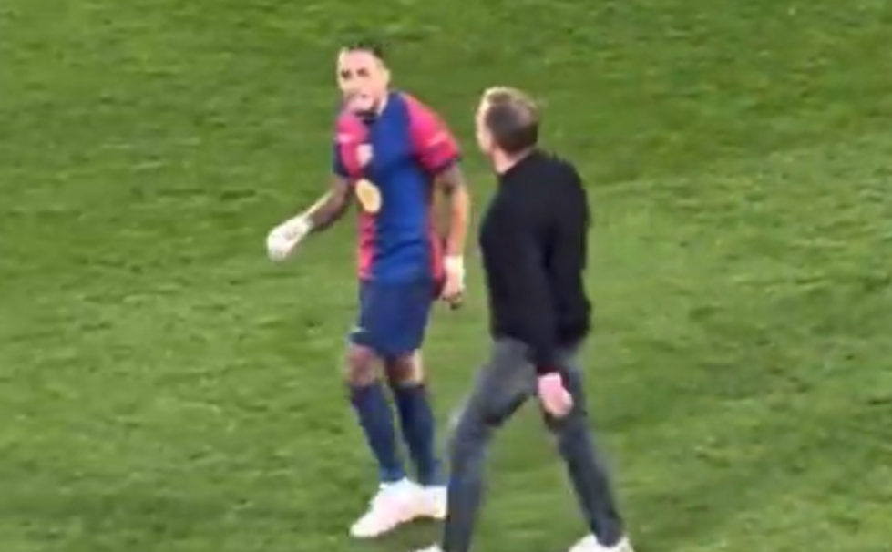 Skena anormale e Rapinhas që përplaset me Hansi Flick dhe Ter Stegen, trajneri i Barcelonës sqaron gjithçka