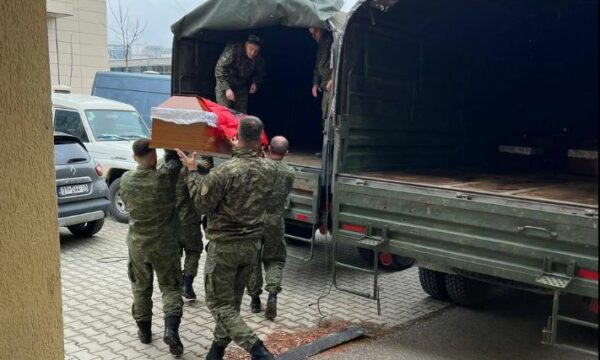 Sot rivarrosen dhjetë viktimat e luftës që ishin të zhdukur