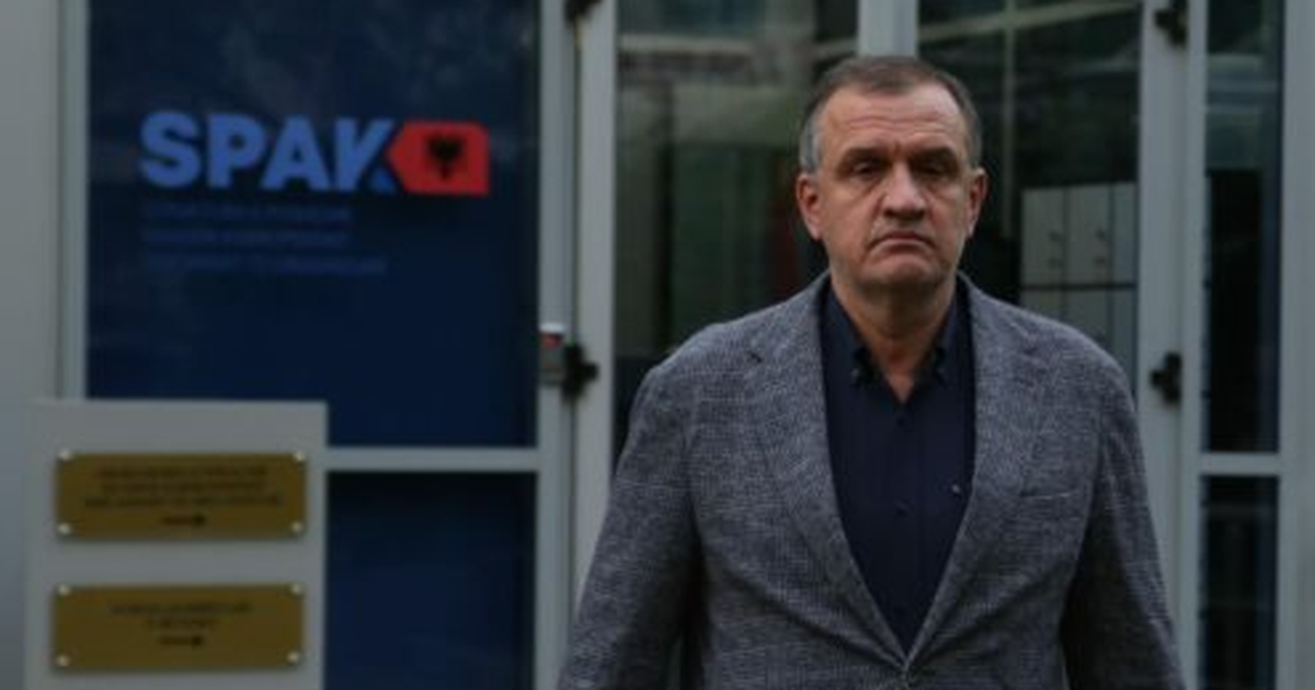 ‘Sterilizimi’/ Ish-ministri Ilir Beqaj sëmuret, shtyhet seanca në GJKKO