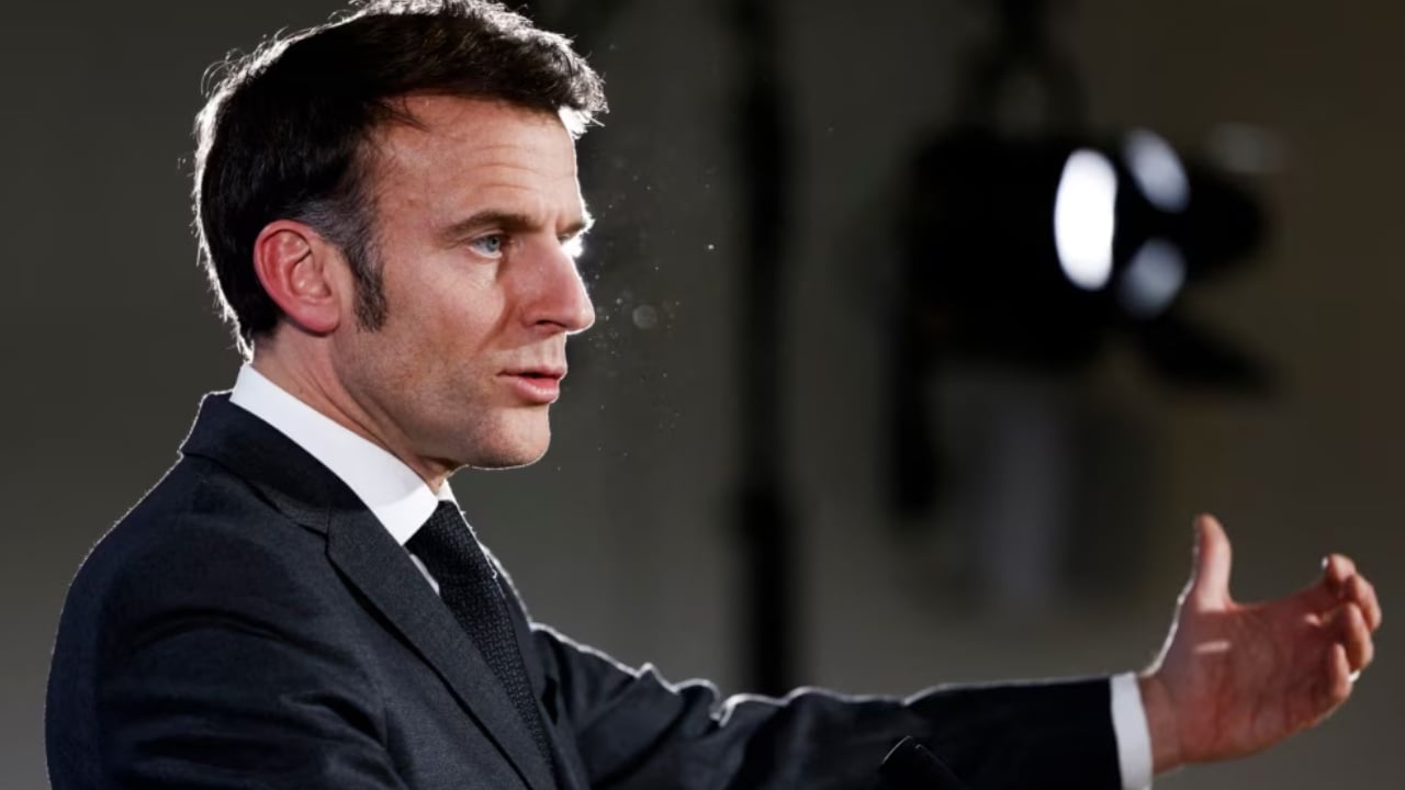 Sulmi në Sumy, Macron: Nevojiten masa të fuqishme për ta detyruar Moskën të pranojë armëpushim në Ukrainë