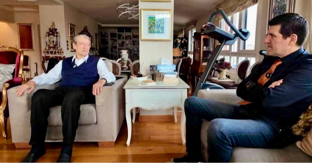 “Ta shohim kush do lodhet…kush do lodhë shokun”, Taulanti i “Piranja” i zbulon publikut Sali Berishën “tjetër”…