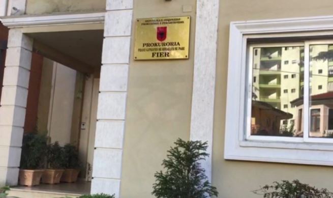 Të dyshuar për “Trafikim të veprave të artit”/ Prokuroria e Fierit ka dërguar në gjyq dy shtetas, blerja u inskenua…