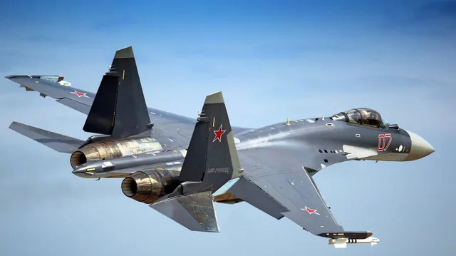 Tensionet në rritje/ Avionët rusë i afrohen hapësirës së NATO-s, kapen nga britanikët