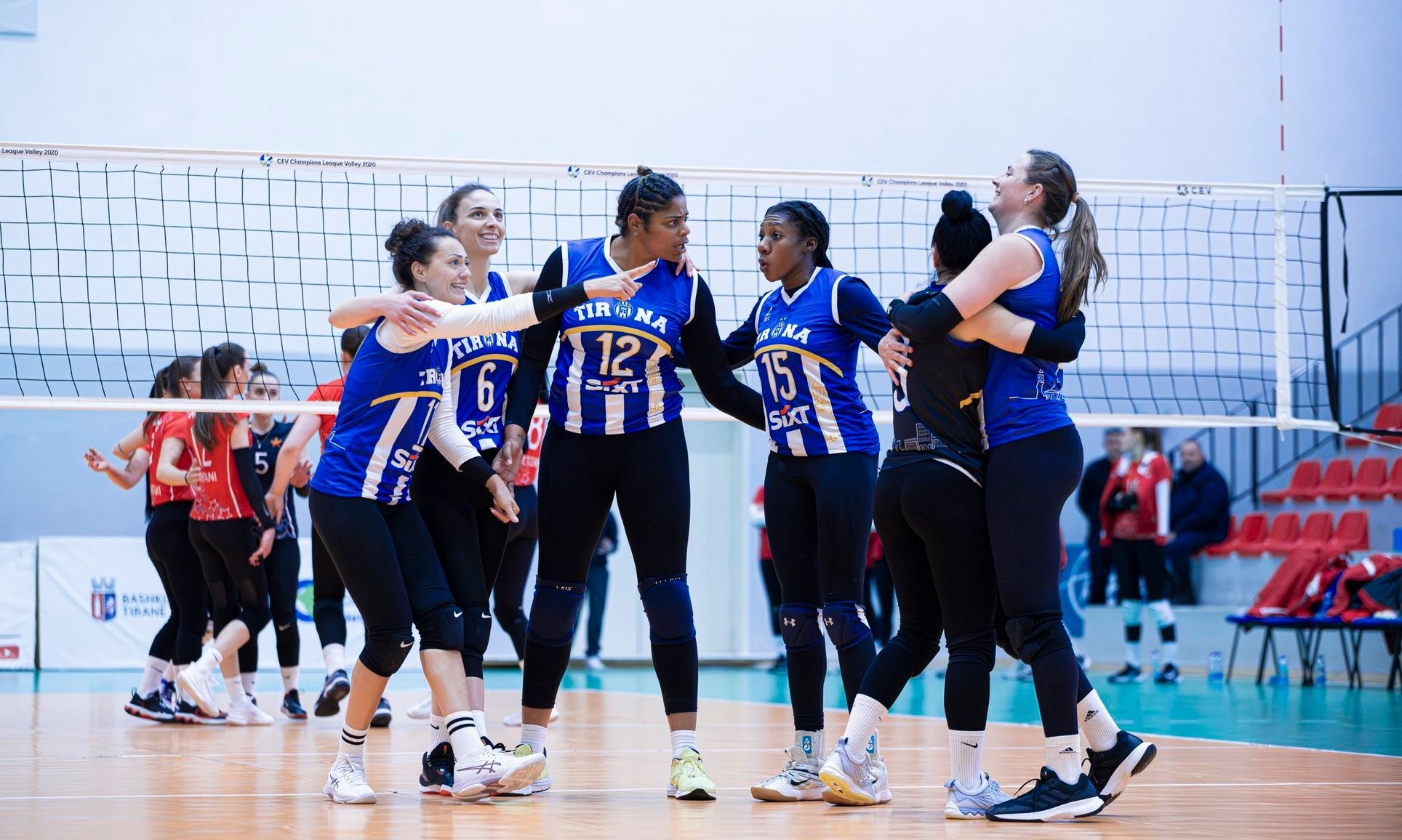 Tirana kualifikohet në finalet play off, Pogradeci e Skënderbeu shkojnë me ndeshje shtesë