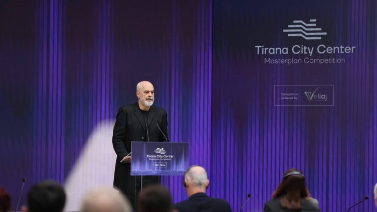 “Tirana, lokomotiva e transformimit epokal”, Rama: Masterplani për zonën e ish-Cirkut, gur i rëndësishëm