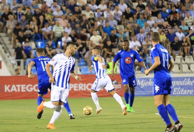 Tirana përballë Teutës pa asnjë fitore këtë sezon, Zharmuni kërkon të tregojë lidershipin