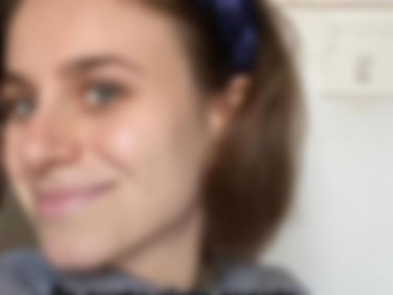 Tronditëse/ Rezultoi e zhdukur prej disa ditësh, gjendet brenda valixhes 22-vjeçarja shqiptare