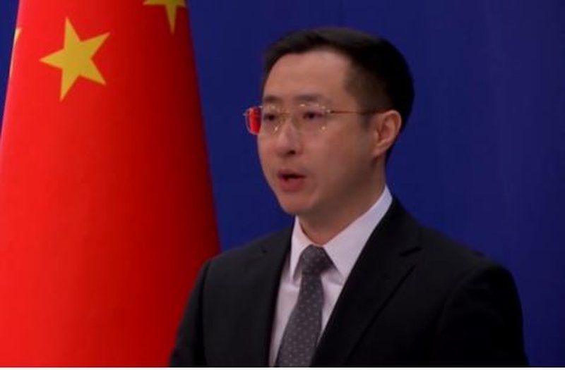 Trump pret ‘telefonatë’ nga Kina, por këshilltarët thonë se marrëveshja është e pamundur para tarifave 104%