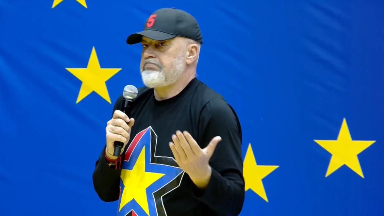 “Vendosini në gjumë burrat që duan të votojnë kënetën”/ Rama ‘këshillon’ vajzat të testojnë partnerët: Nëse janë çyrykë…