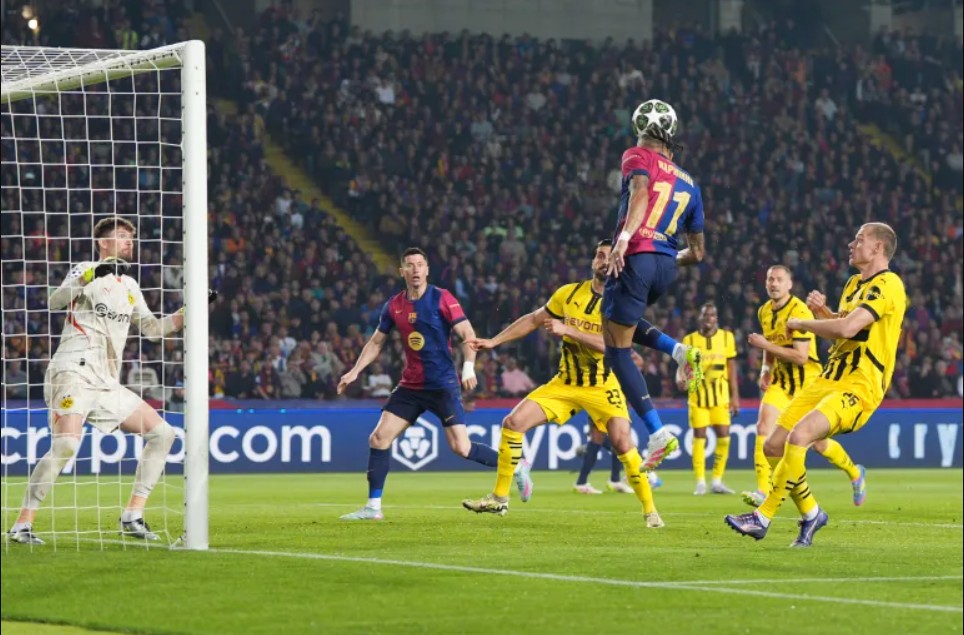 Verdhezinjtë ende nuk janë dorëzuar. Pika më e fortë e Dortmundit kundër Barcelonës është… “Muri i Verdhë”