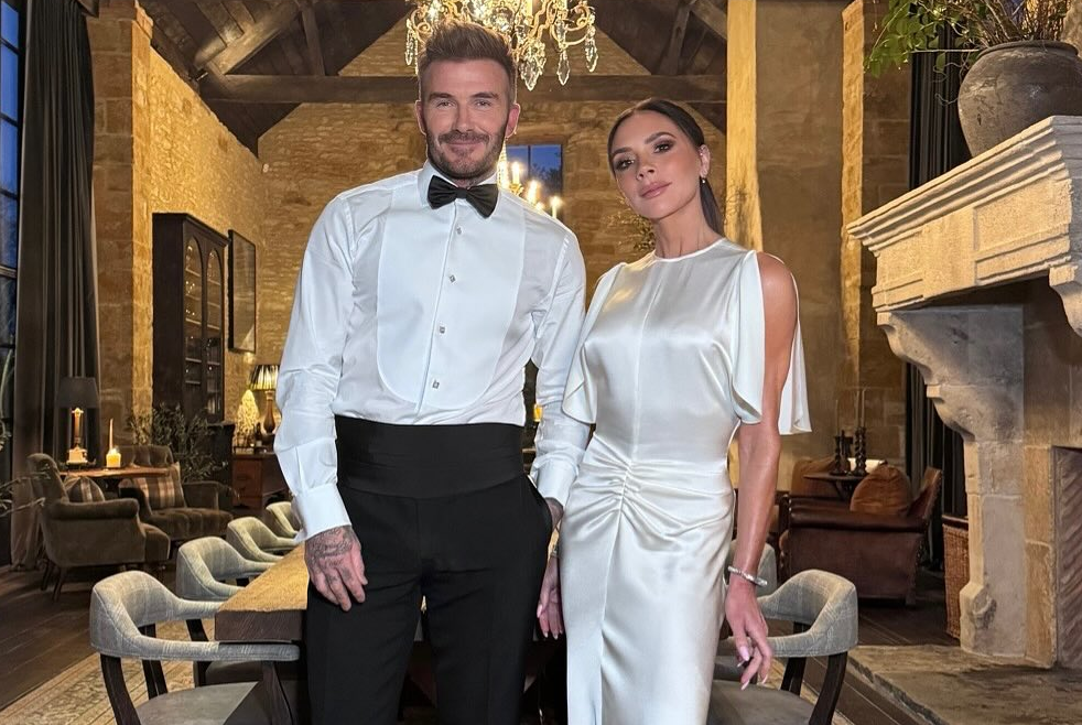 Victoria Beckham feston ditëlindjen dhe David vërtetoi sërish se janë çifti ideal, me urimin e tij