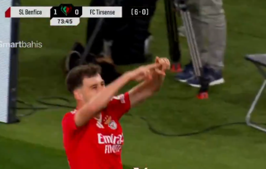 VIDEO/ Talenti i Shqipërisë shënon gol me Benfikën në gjysmëfinalen e Kupës, Adrian Bajrami feston në Portugali