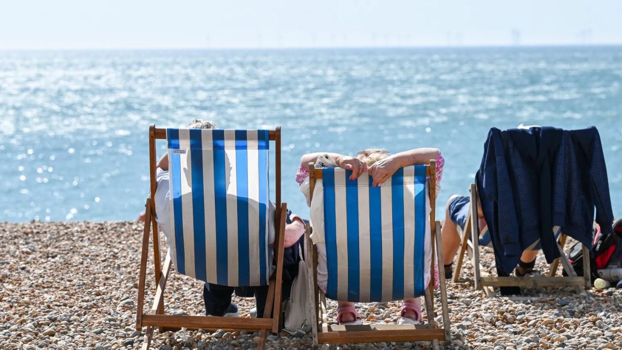 Vjen vera në Britani! Këtë javë priten temperatura rekord për prillin: Termometri do të shënojë 27 gradë