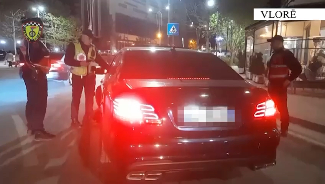 Vlorë – 25-vjeçari nga Fieri tenton të korruptojë policinë pasi kapet duke drejtuar mjetin në gjendje të dehur