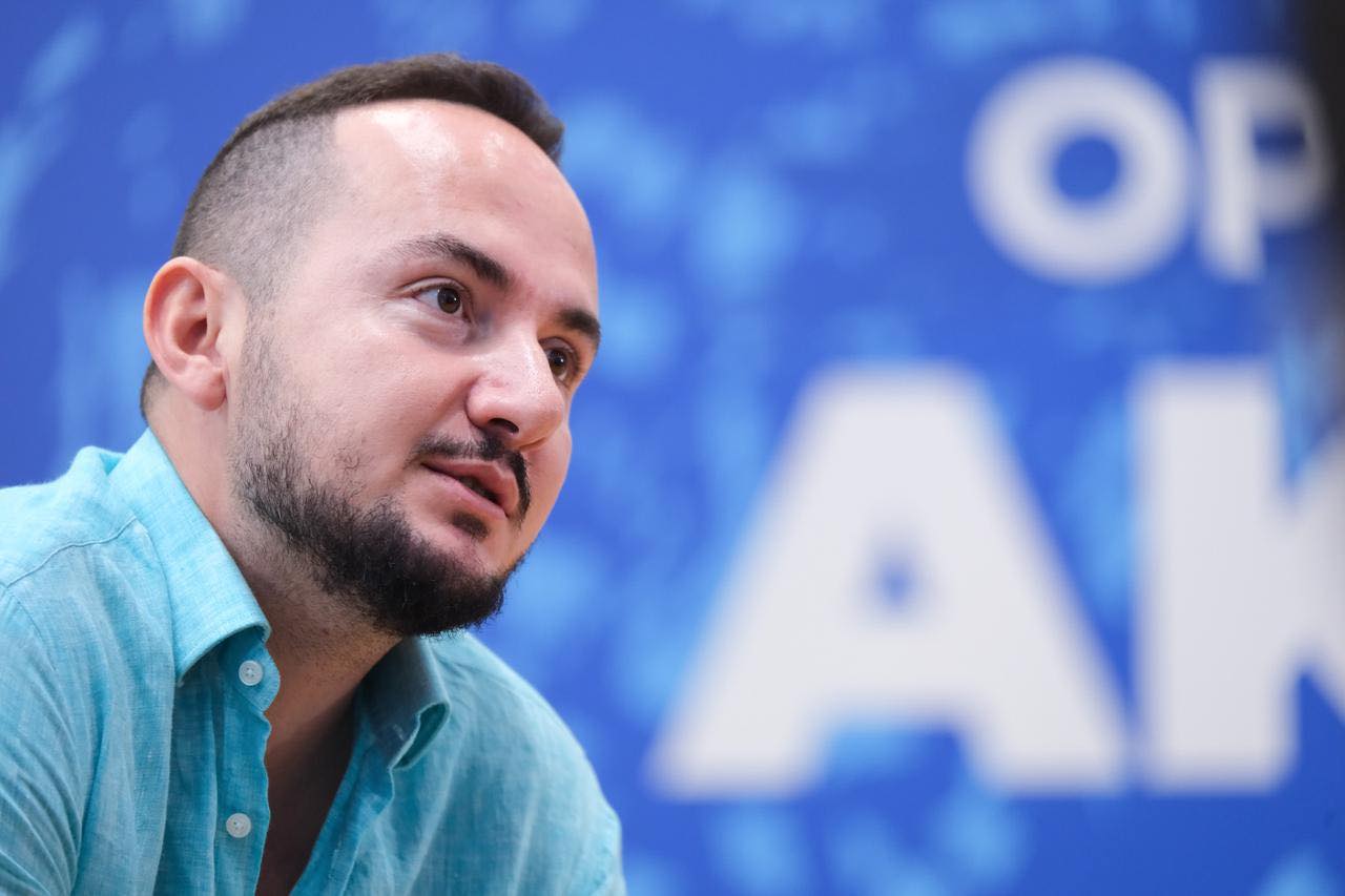 “Vota e parë pro PD vjen nga Edi Rama”, Salianji ironizon nga burgu: Na kopjoi programin! E diela e dytë e Majit do ta tregojë