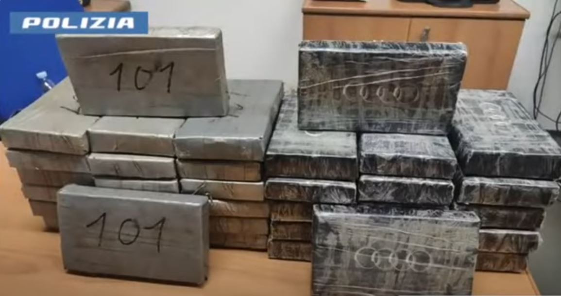 Zbardhen detaje nga megaoperacioni në Itali me 45 arreste, organizata e lidhur me mafien trafikoi…