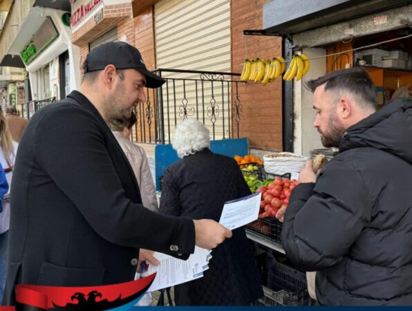 Zgjedhjet e 11 majit/ Klevis Balliu takim me qytetarët në Tiranë: Paketa e Dhembshurisë e PD-së, emergjencë kombëtare