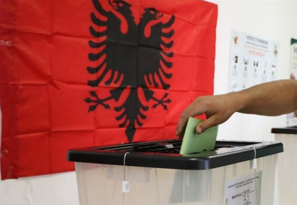 Zgjedhjet e 11 majit, qeveria miraton fondin shtesë: 150 milionë lekë për të mbështetur partitë politike