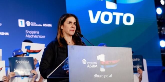 Zyrtarja nga Venezuela: Luftoni për demokracinë sepse do t’iu heqin lirinë siç na i bënë neve