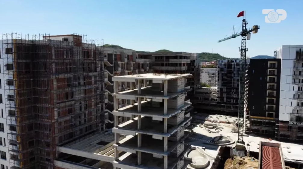 90% e ndërtimeve paguhen që në gropë, ekspertët: A rrezikohet qytetari nga mashtruesit?