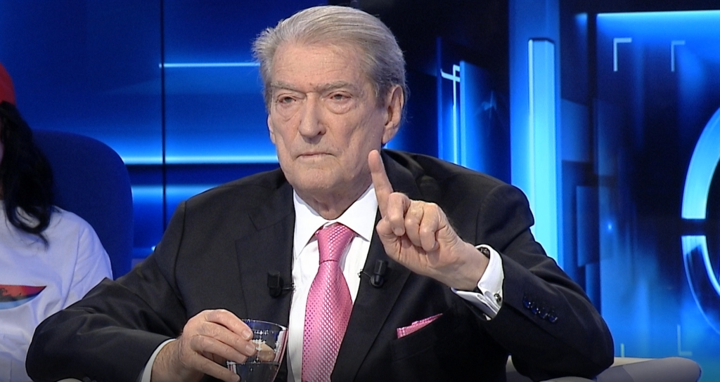 A do të japësh dorëheqje? Berisha s’ka ndërmend: Statuti do të respektohet, por…