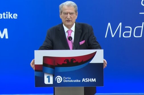 A do tërhiqet PD nga lobimi i 6 milionë dollarëve? Berisha justifikohet: Kontrata nuk ishte vetëm për zgjedhjet por…