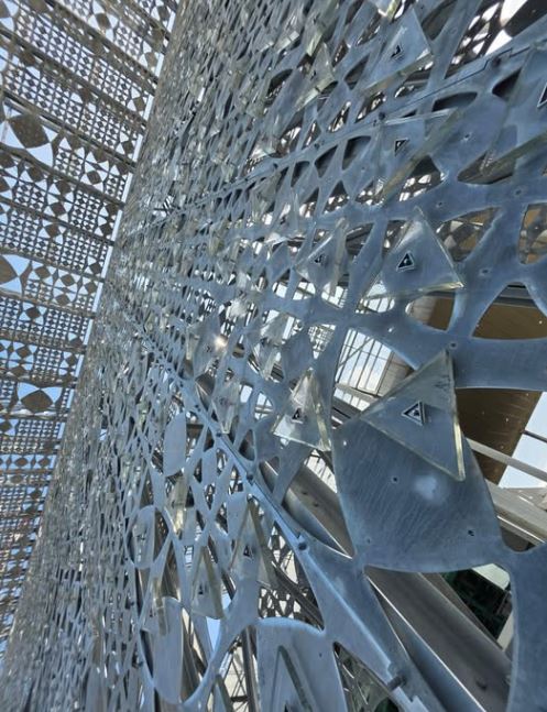 Aeroporti i Rinasit do vishet në mënyrë spektakolare, më tërheqësi në Europë