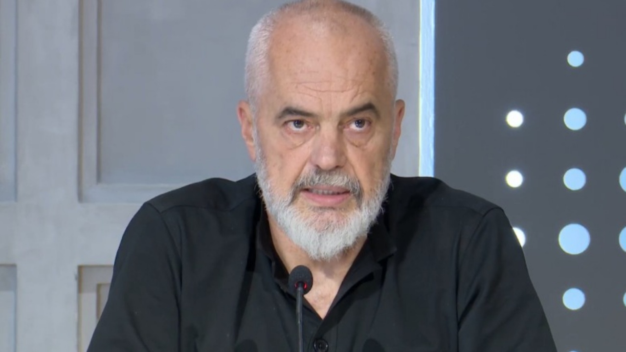 “Aeroporti i Tiranës, me veshje të re”/ Rama: Do ketë shesh këmbësoresh dhe parkim të ri nëntokësor