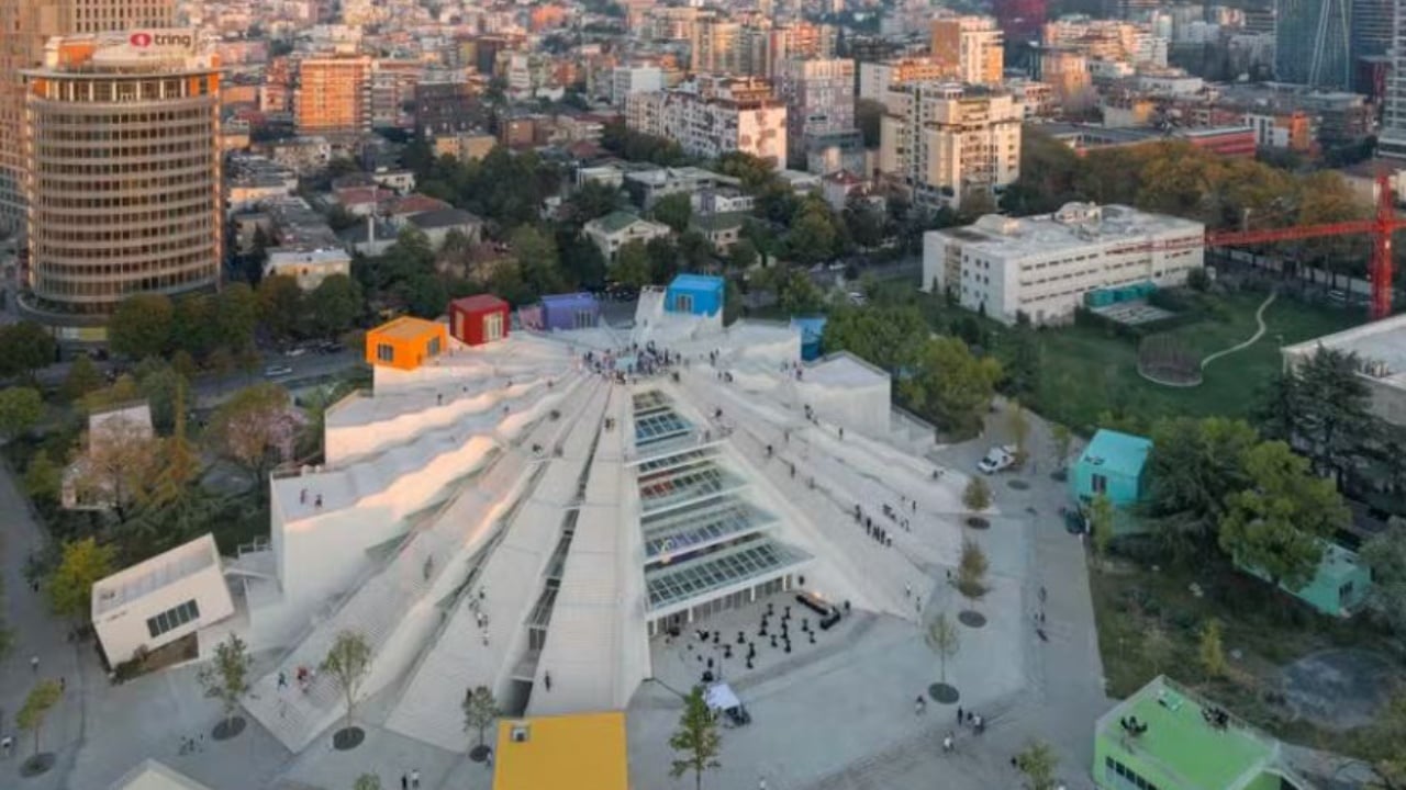 “Aftësia e Ramës për të tërhequr mbështetje ndërkombëtare”, prestigjozia “Le Monde”: Tirana, një ‘terren’ i dëshiruar për arkitektët nga e gjithë bota