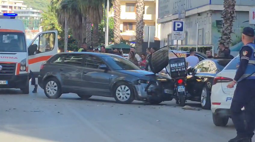 Aksident i shumëfishtë në Lushnje, 4 automjete dhe 1 motoçikletë të përfshirë