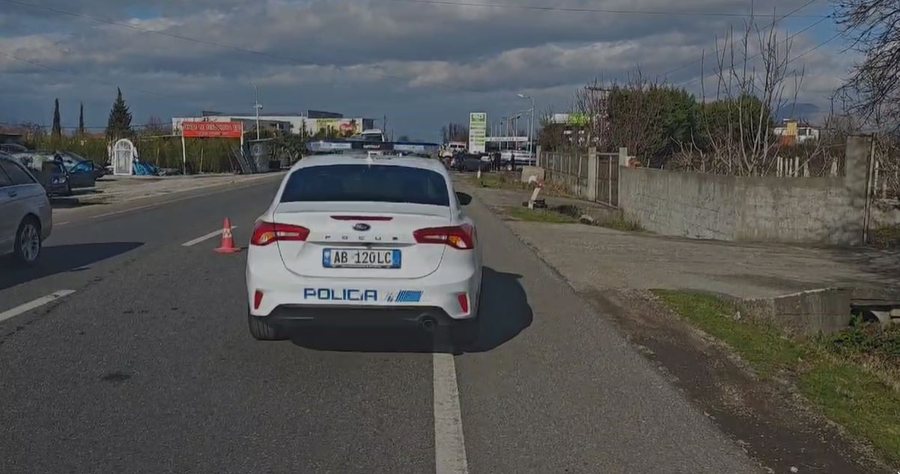 Aksident në Fushë-Milot, tre të plagosur, mes tyre një 8-vjeçare