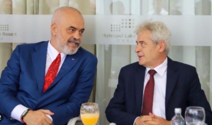 Ali Ahmeti uron Edi Ramën: Vendosa të uroj pasi i mbylle të gjitha sfidat me sukses!