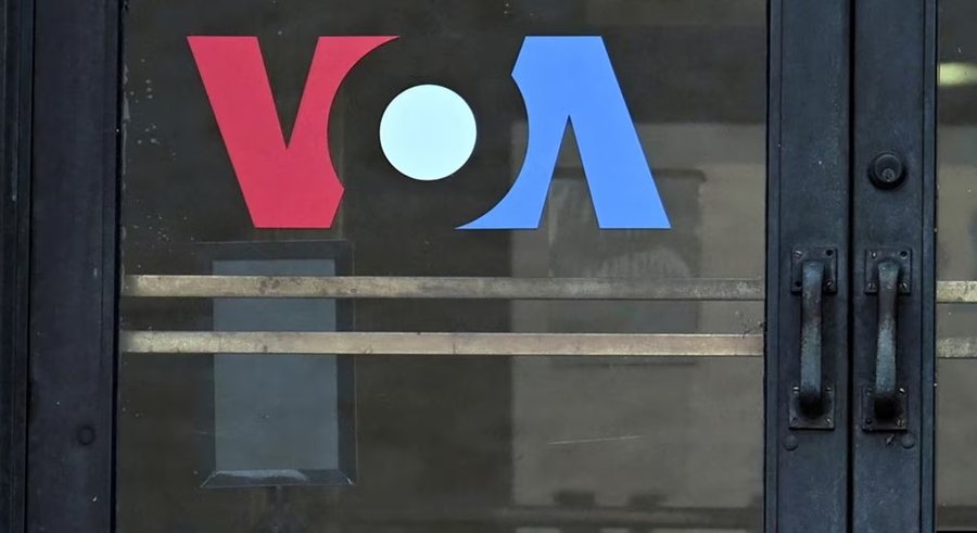 Apeli pezullon vendimin për rinisjen e punës së “Zërit të Amerikës”