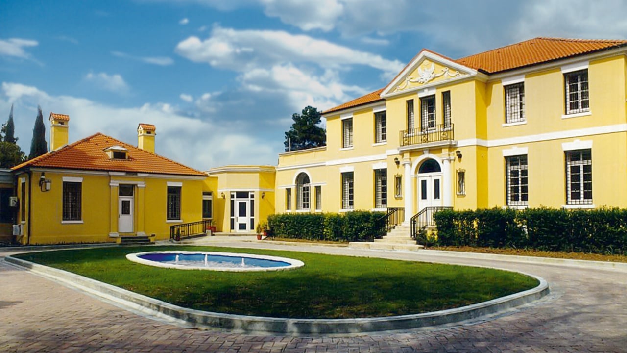 “Aplikoni vetë”, ambasada e SHBA njoftim të rëndësishëm: Viza juaj mund të refuzohet nëse…