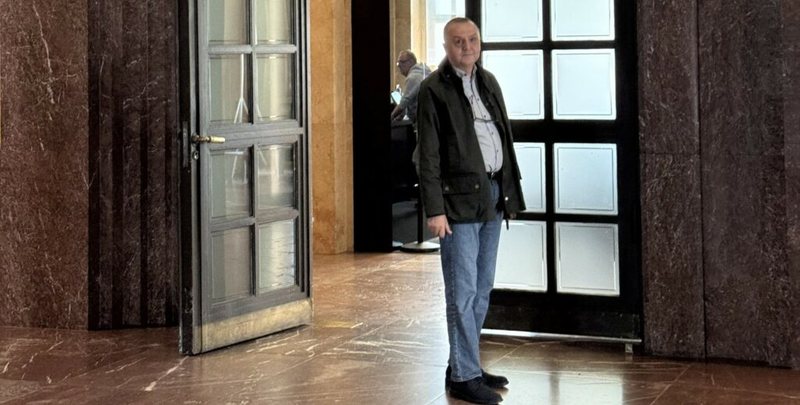 Artan Lame shkoi, mesazhi prekës i nënës dhe bashkëshortes: Më premtoi se do të…