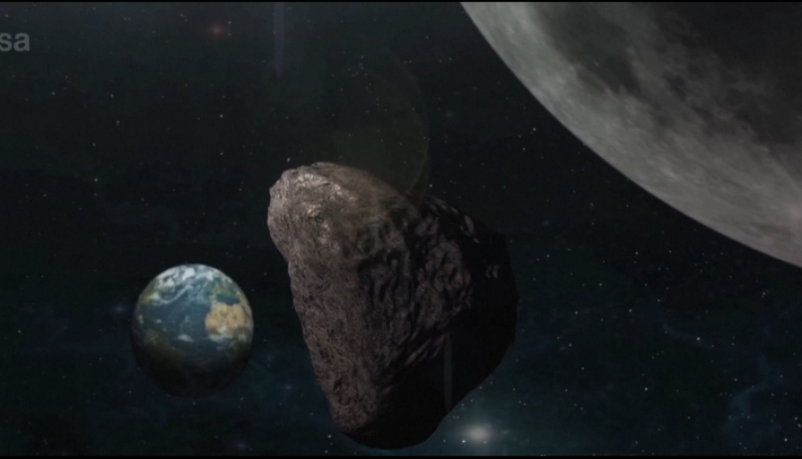 Asteroidi 500 metra i afrohet Tokës