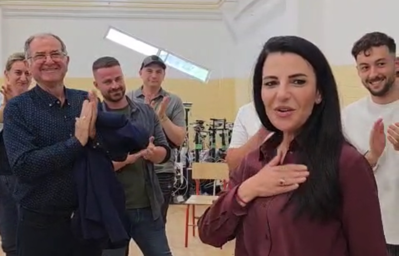 Belinda Balluku pas përfundimit të numërimit në Fier: Mirënjohje për qytetarët dhe përkushtim për të ardhmen