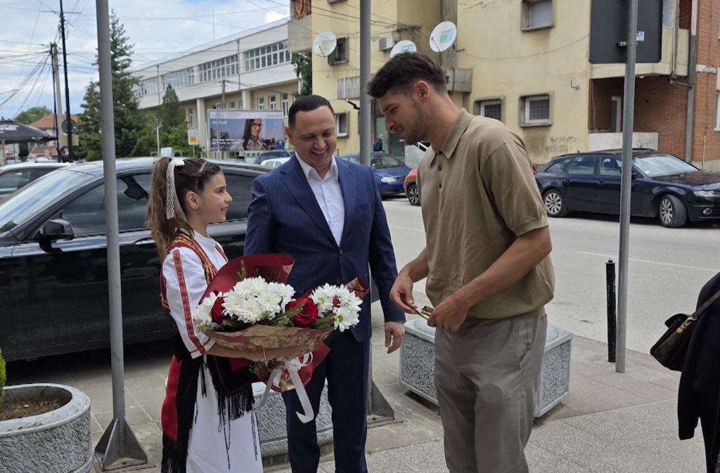 “Berat, mundeni Serbinë”! Kërkesa nga Bujanoci për kapitenin e Kombëtares