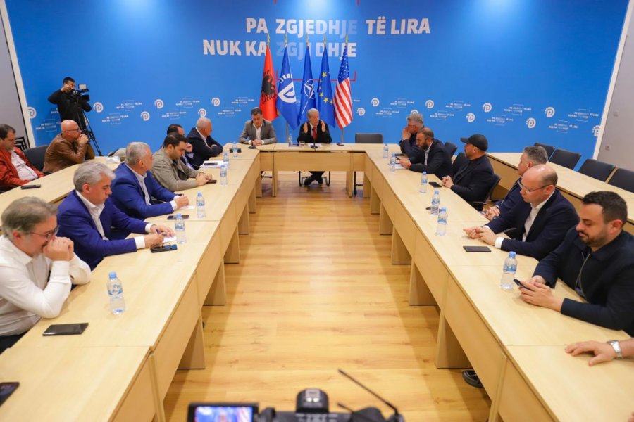 Berisha: Edhe ndërkombëtarët pranuan se zgjedhjet ishin një farsë! Nuk do pranojmë kurrë një mandat mbi krimin