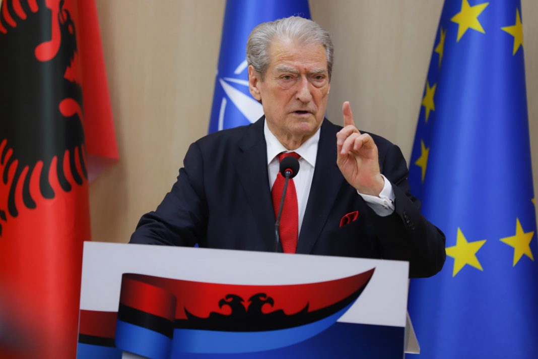 Berisha “harron” votën e diasporës