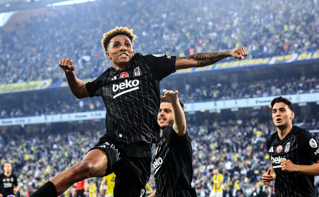 Besiktas fiton derbin ndaj Fenerbahce dhe i “jep” titullin Galatasaray-it (video)