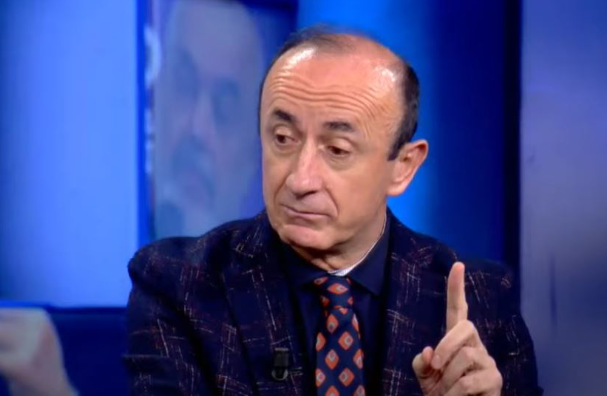 “Betohet” Dashnor Sula: Nuk shkel në PD pa dhënë dorëheqje Berisha!